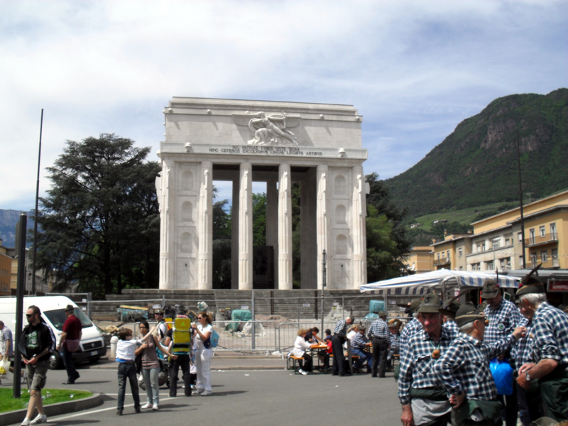 Adunata Bolzano 2012 h