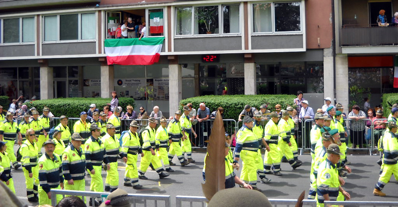 Adunata Bolzano 2012 ar