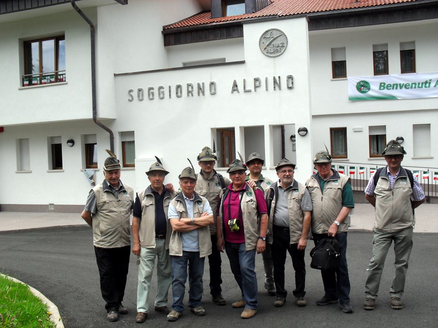 Adunata Bolzano 2012 bg